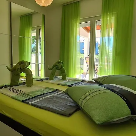 Modern Ivan With Pool And Terrace Apartment