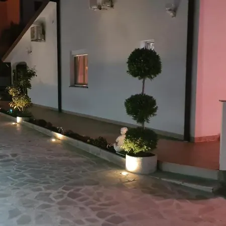 Modern Ivan With Pool And Terrace Apartment *